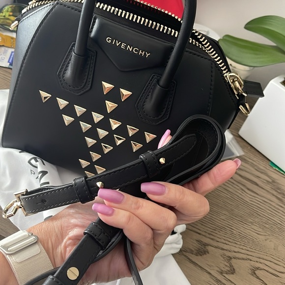 Givenchy Antigona mini  in very good condition - Picture 12 of 12